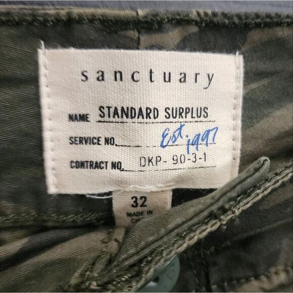 Sanctuary 'Wanderer' Short - Mother Nature Camo 310 - Picture 9 of 16